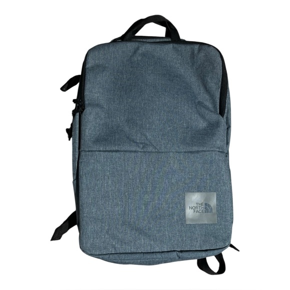 The North Face Shuttle Backpack Gray - Picture 1 of 5